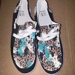 Stylish Leopard & Cow Print Women's Shoes